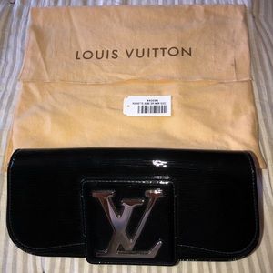 Louis Vuitton Clutch / M4029N
